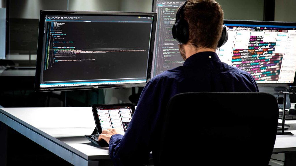 servicios informaticos girona software